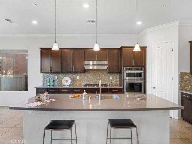 19255 Castana Street, Apple Valley, CA 92308