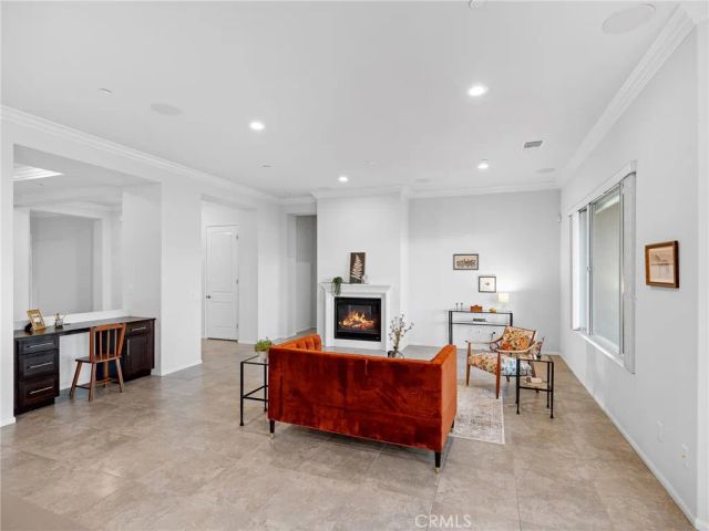 19255 Castana Street, Apple Valley, CA 92308