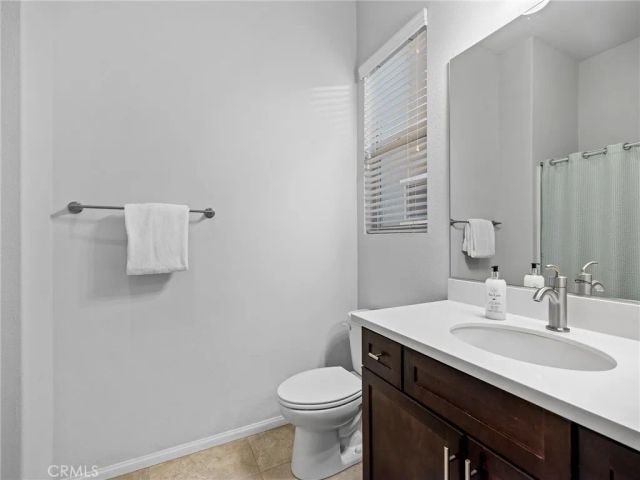 19255 Castana Street, Apple Valley, CA 92308