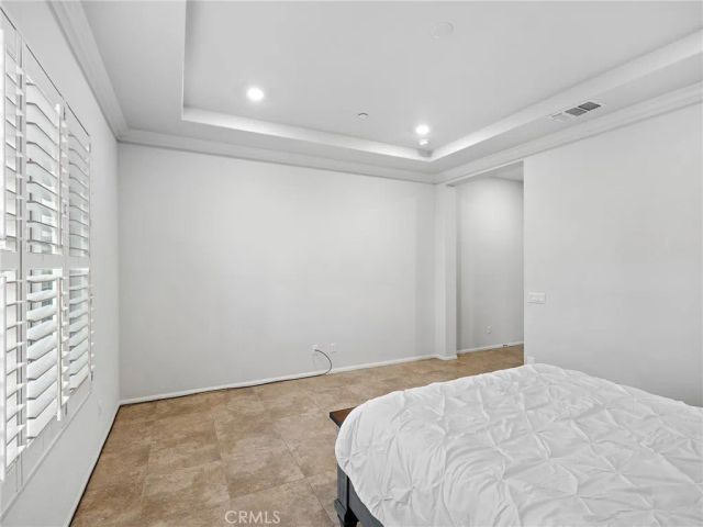 19255 Castana Street, Apple Valley, CA 92308