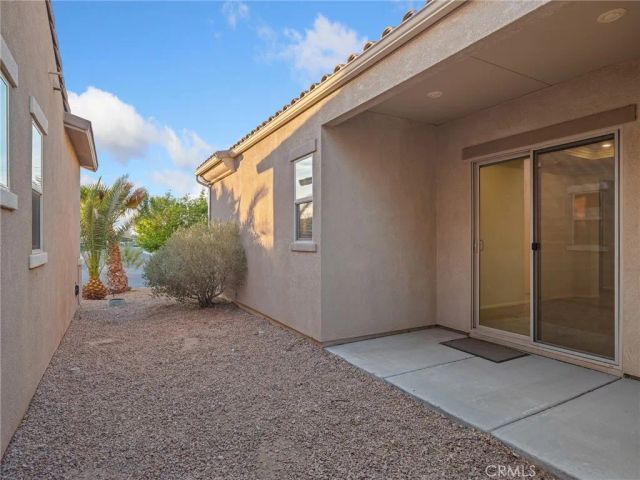 19255 Castana Street, Apple Valley, CA 92308