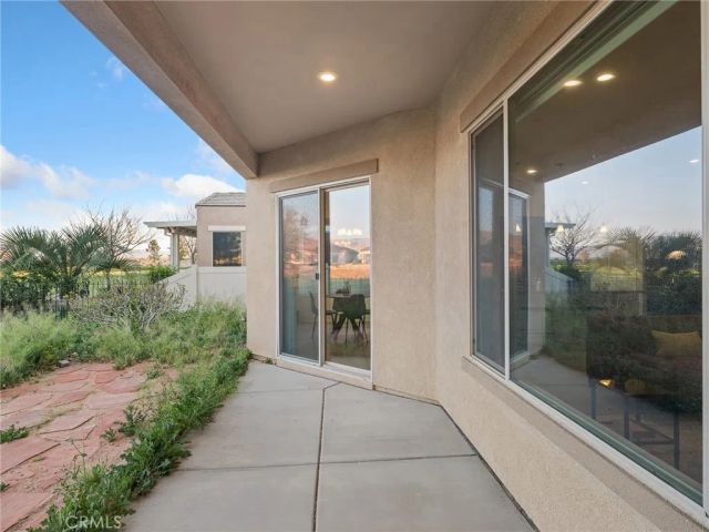 19255 Castana Street, Apple Valley, CA 92308