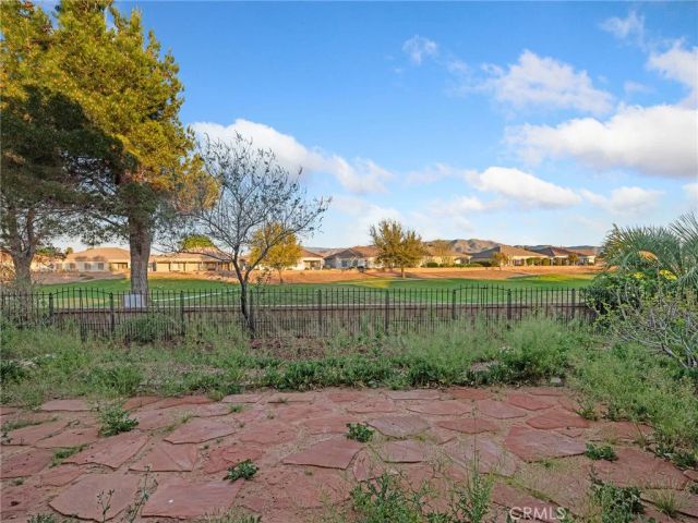 19255 Castana Street, Apple Valley, CA 92308