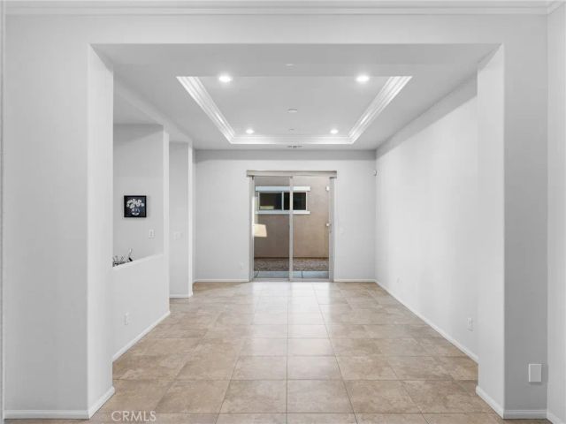 19255 Castana Street, Apple Valley, CA 92308