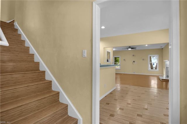 1096 Meadow Grove TRL, Virginia Beach, VA 23455
