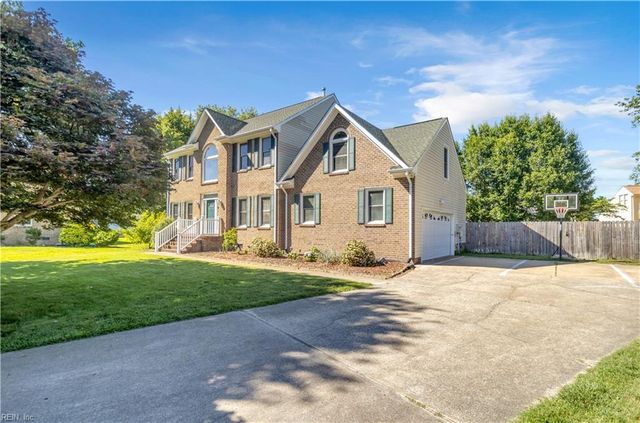 1096 Meadow Grove TRL, Virginia Beach, VA 23455
