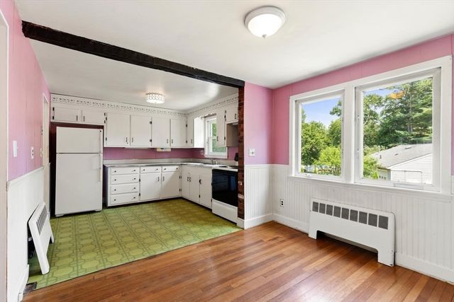 24 Hillside Avenue, Holbrook, MA 02343
