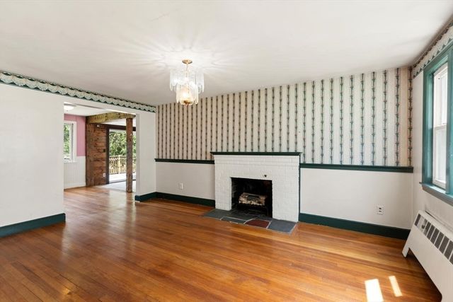 24 Hillside Avenue, Holbrook, MA 02343