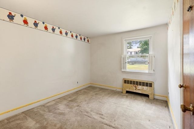 24 Hillside Avenue, Holbrook, MA 02343