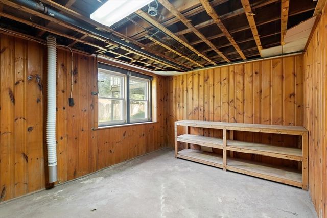 24 Hillside Avenue, Holbrook, MA 02343