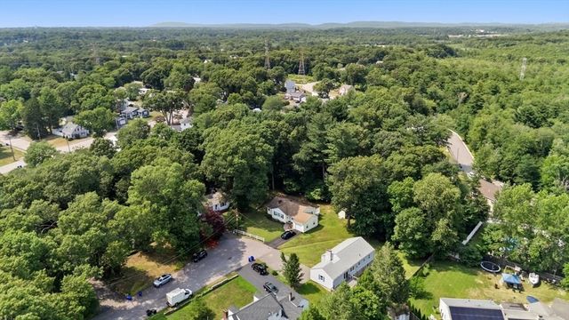 24 Hillside Avenue, Holbrook, MA 02343