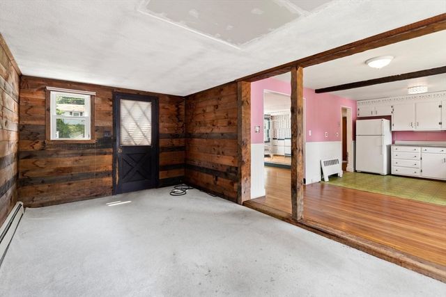 24 Hillside Avenue, Holbrook, MA 02343