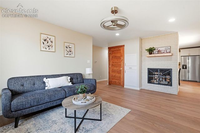 253 Everett Drive, Colorado Springs, CO 80911