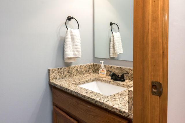 492 Rambling Brook Drive, Pickerington, OH 43147