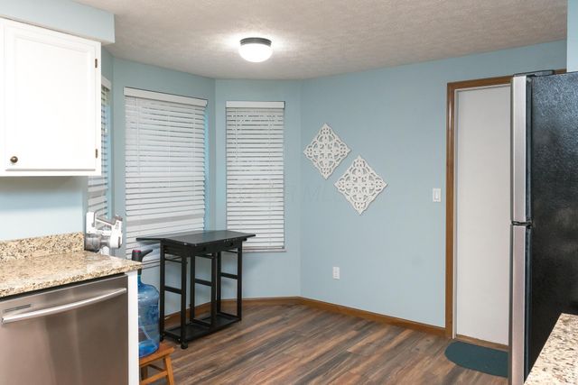 492 Rambling Brook Drive, Pickerington, OH 43147