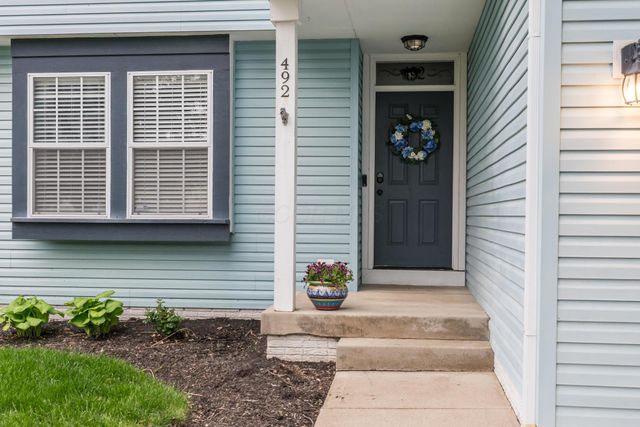 492 Rambling Brook Drive, Pickerington, OH 43147