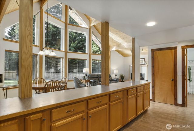 62307 Meadow Way E, Greenwater, WA 98022