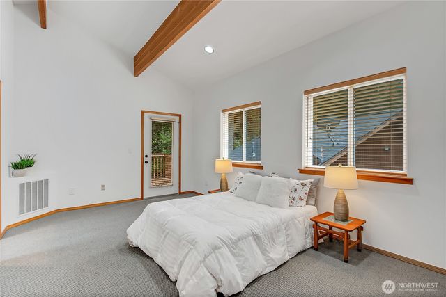 62307 Meadow Way E, Greenwater, WA 98022