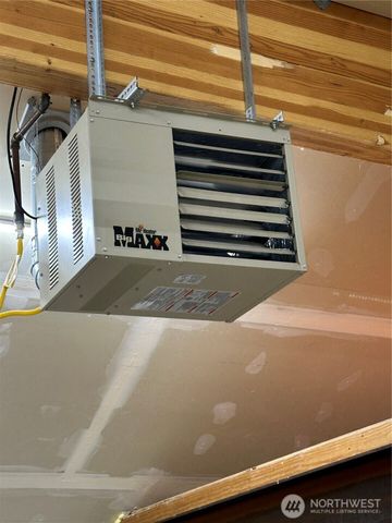 62307 Meadow Way E, Greenwater, WA 98022