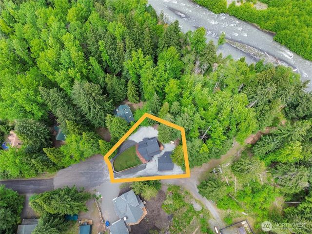 62307 Meadow Way E, Greenwater, WA 98022