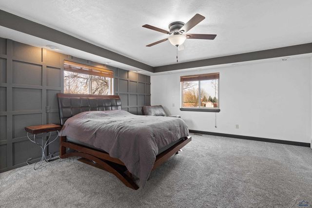 4013 WINEBERRY LN, Rapid City, SD 57703