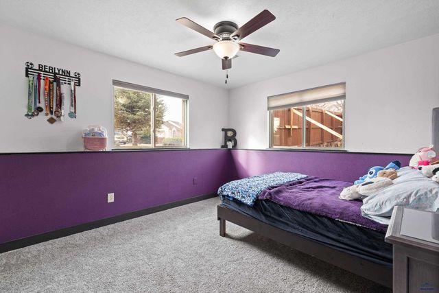 4013 WINEBERRY LN, Rapid City, SD 57703