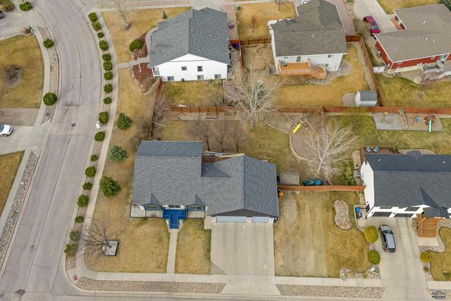 4013 WINEBERRY LN, Rapid City, SD 57703