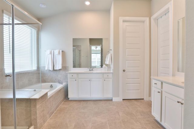 8831 Arch Rock Drive, Cypress, TX 77433