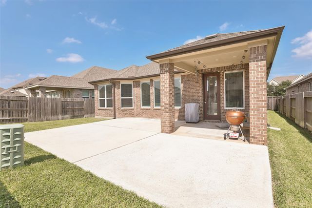 8831 Arch Rock Drive, Cypress, TX 77433