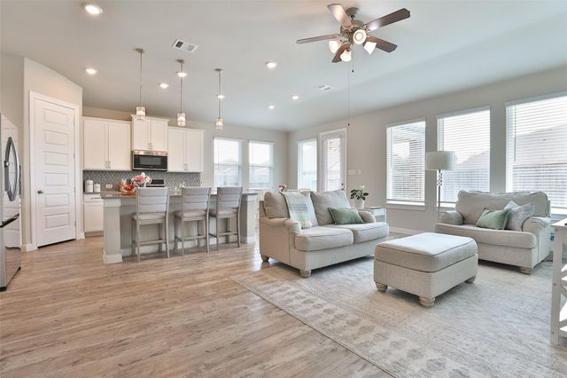 8831 Arch Rock Drive, Cypress, TX 77433