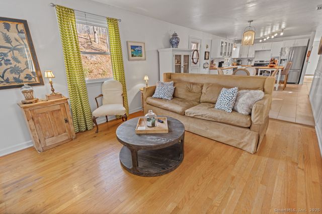 214 Kelsey Hill Road, Deep River, CT 06417