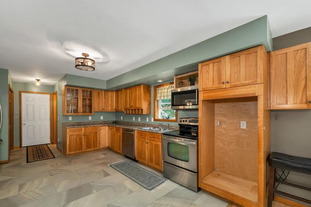 134 Crabapple Drive, Wakefield, NH 03872