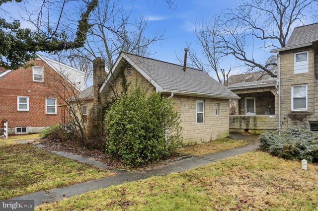 8716 MARAVOSS LN, Parkville, MD 21234