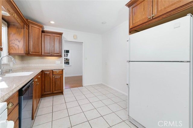 1507 Maplewood, La Verne, CA 91750