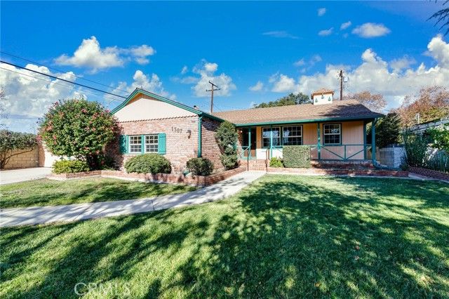 1507 Maplewood, La Verne, CA 91750