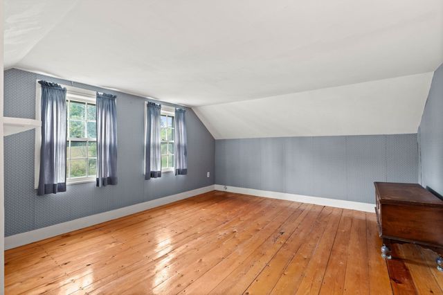 55 Garrison St, Groveland, MA 01834