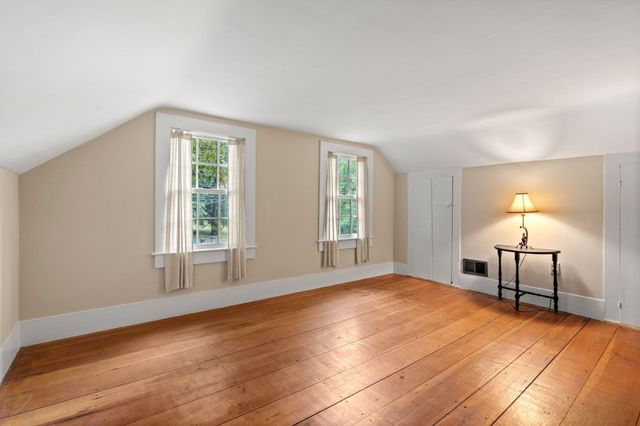55 Garrison St, Groveland, MA 01834