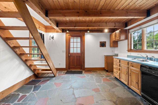55 Garrison St, Groveland, MA 01834