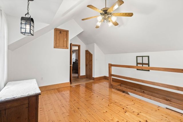 55 Garrison St, Groveland, MA 01834