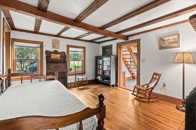 55 Garrison St, Groveland, MA 01834