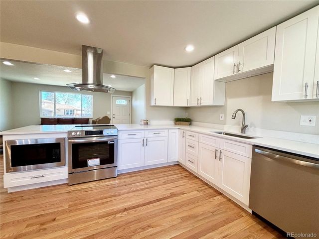 7629 S Fenton St, Littleton, CO 80128