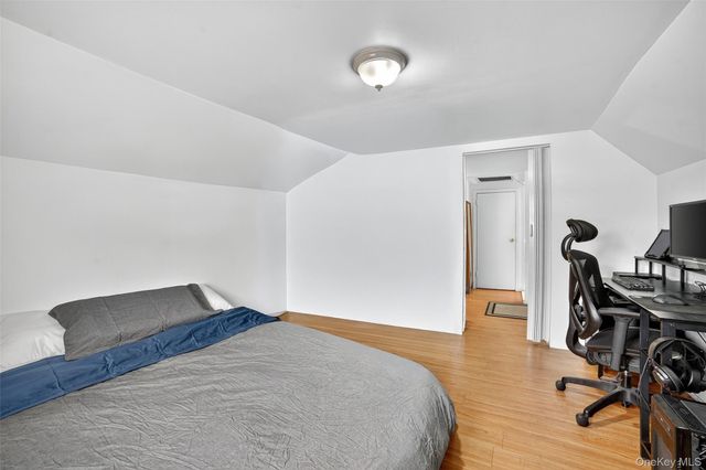 140 Beekman Avenue, Sleepy Hollow, NY 10591