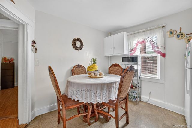 140 Beekman Avenue, Sleepy Hollow, NY 10591