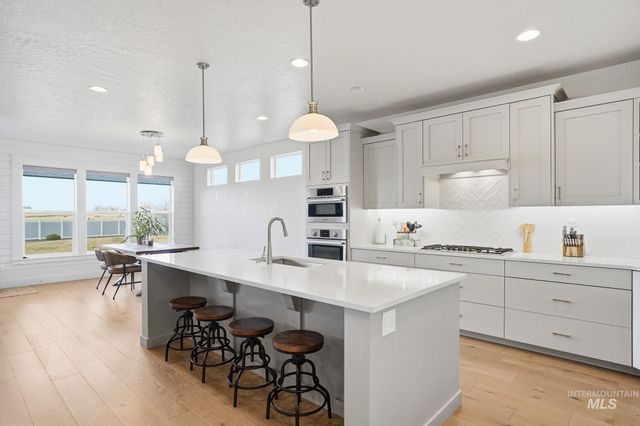 2301 Nordic Ave., Middleton, ID 83644