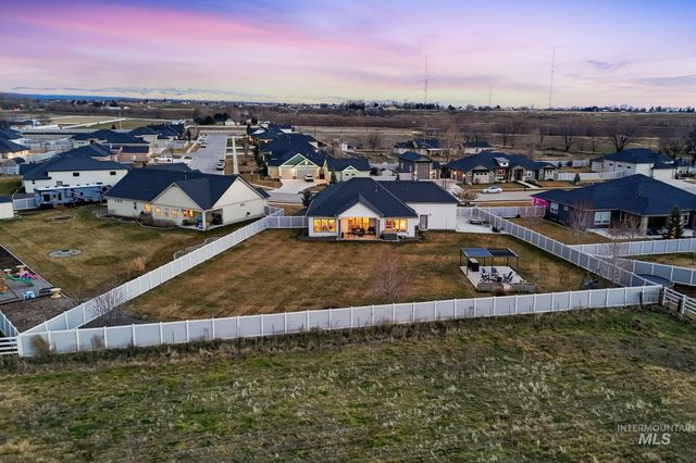 2301 Nordic Ave., Middleton, ID 83644