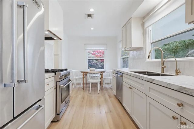 12836 Waddell, Valley Village, CA 91607