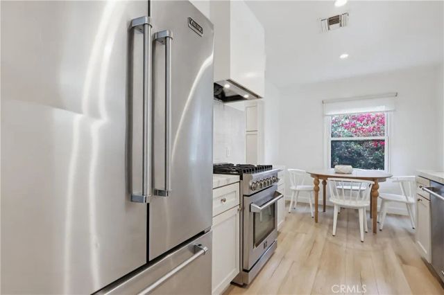 12836 Waddell, Valley Village, CA 91607
