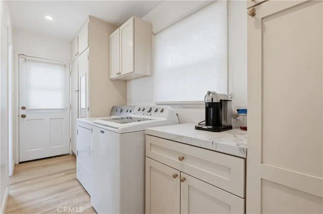 12836 Waddell, Valley Village, CA 91607