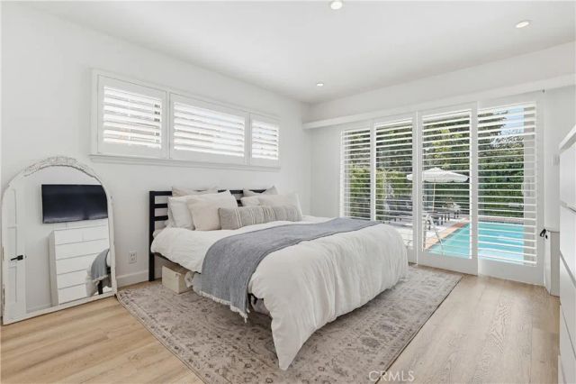12836 Waddell, Valley Village, CA 91607