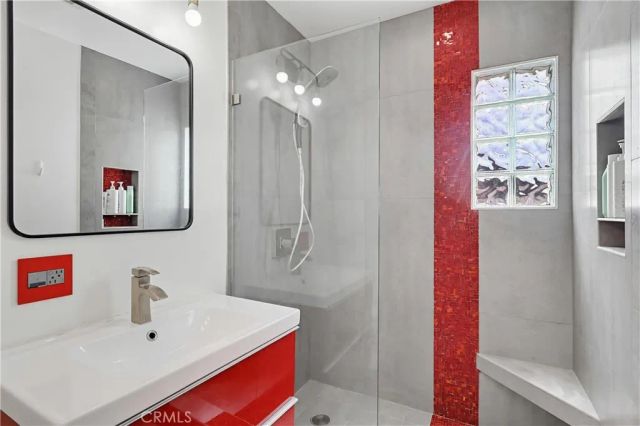 12836 Waddell, Valley Village, CA 91607